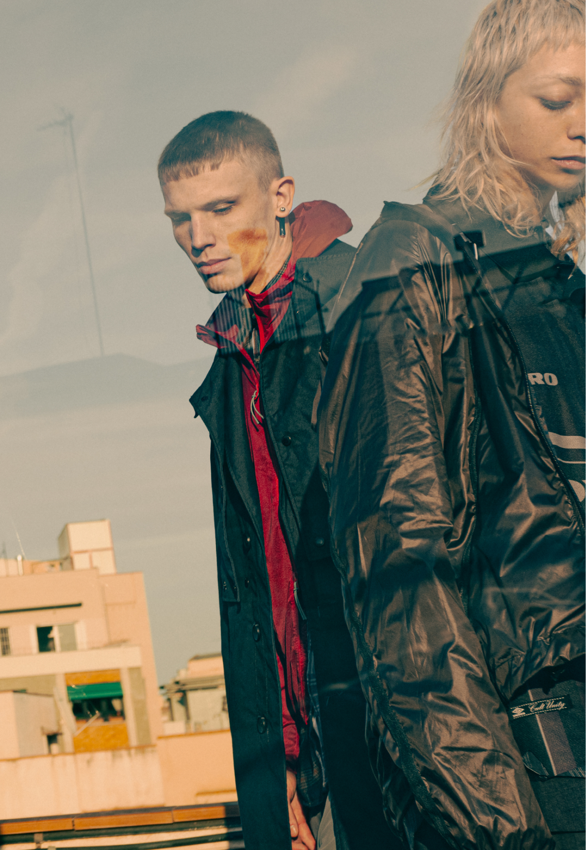 Theroom Herdes magazine look 10