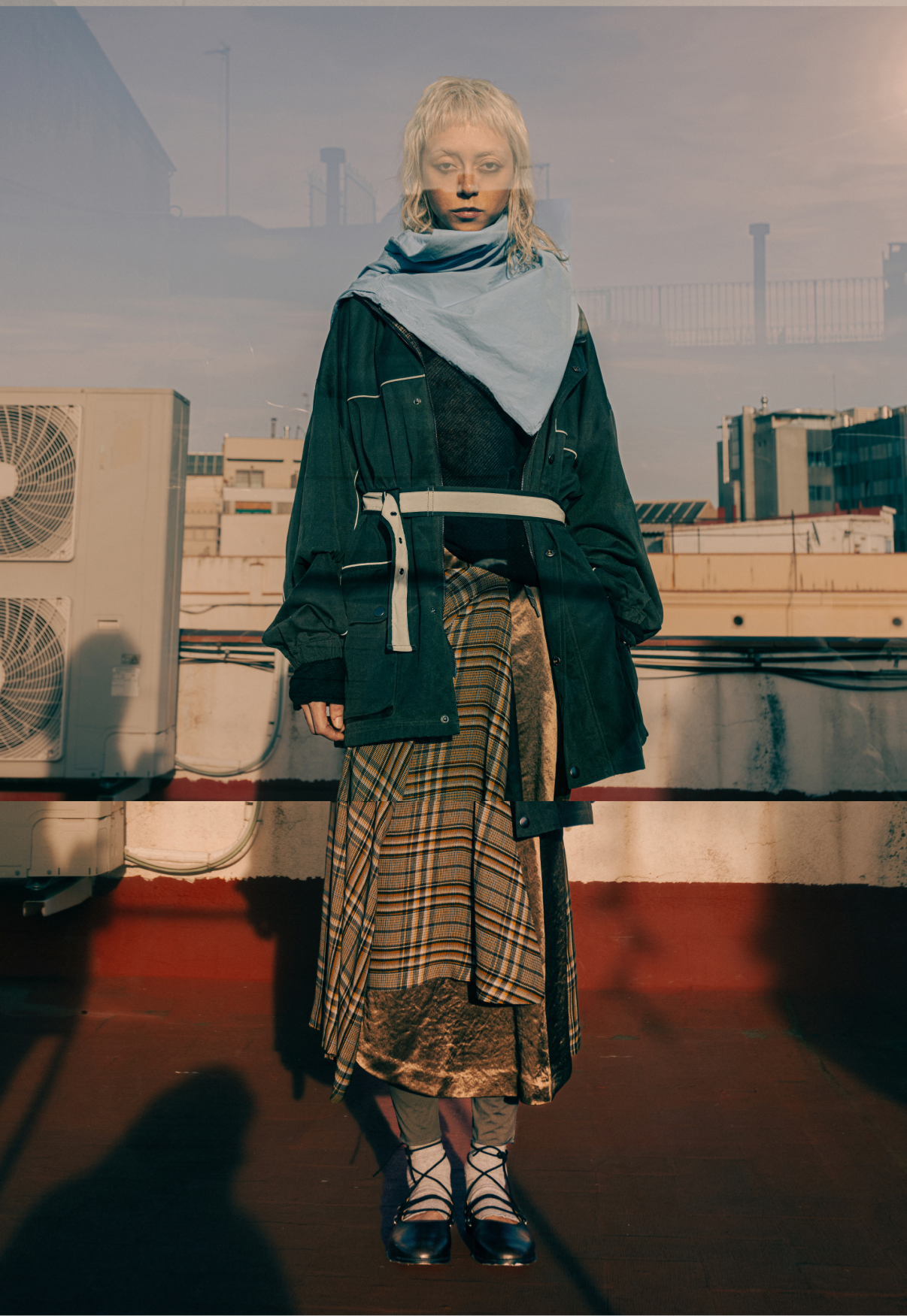 Theroom Herdes magazine look 8