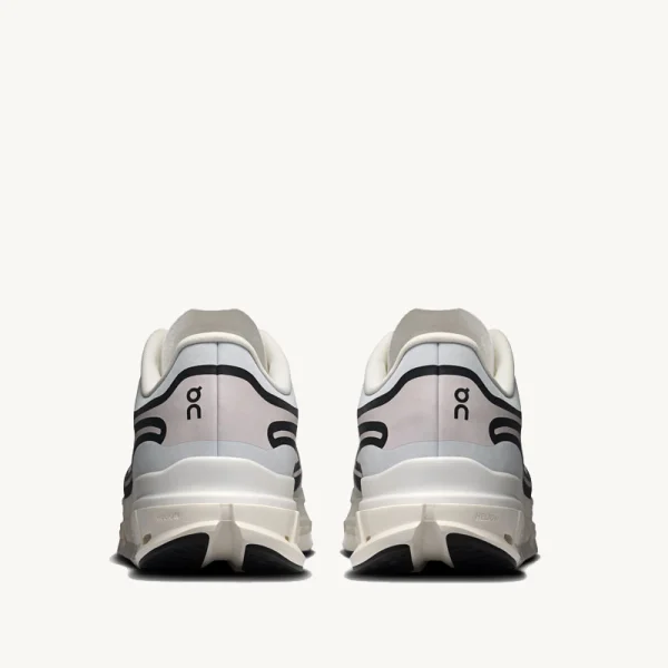 ON-Running-Cloudflow-5-AD-Ivory-Black